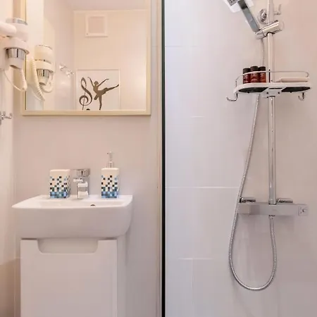 New Carturesti - Center * Bükreş