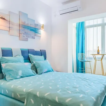 New Carturesti - Center Бухарест